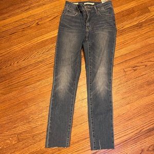 Levis jeans
